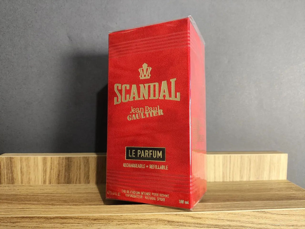 27 - 4 Perfumes + Regalo (Club The Nuit, Scandal Men, Khamrah, Asad más un perfumero recargable)