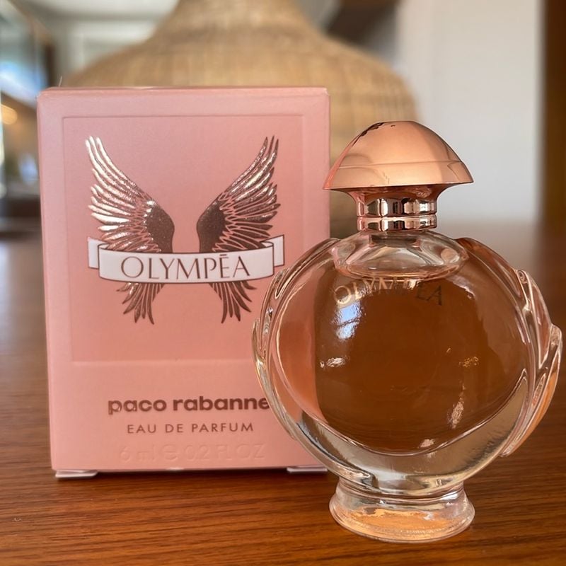 29 - 4 Perfumes + Regalos (scandal, coco chanel, olympea, la vie est belle, más perfumero recargable y un splash victoria secret
