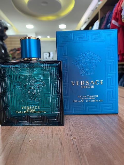 08 - 4 Perfumes + Perfumero de regalo