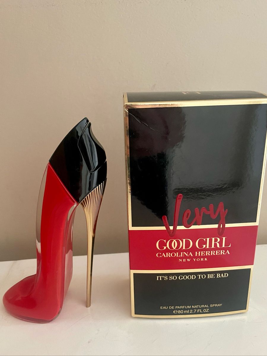 26 - 3 Perfumes + crema de regalo ( Amber Rouge-good girl - Baccarat + crema)