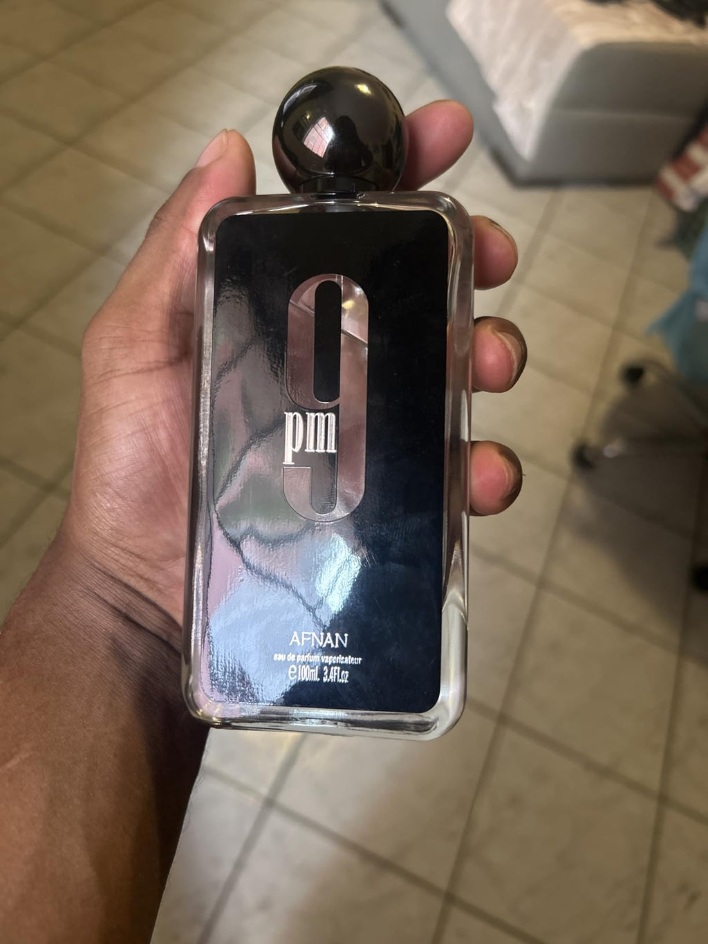 05 - 3 Perfumes + Perfumero de regalo