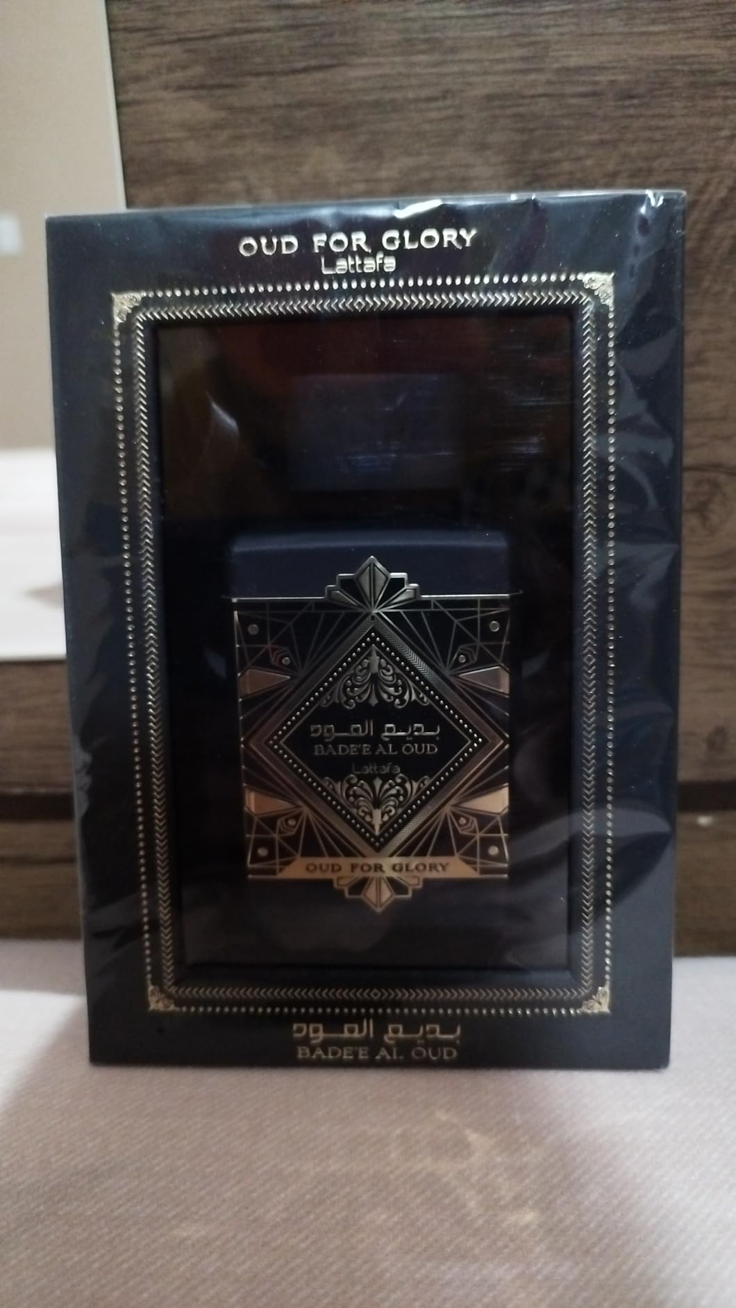 01 - 3 Perfumes + Perfumero de regalo