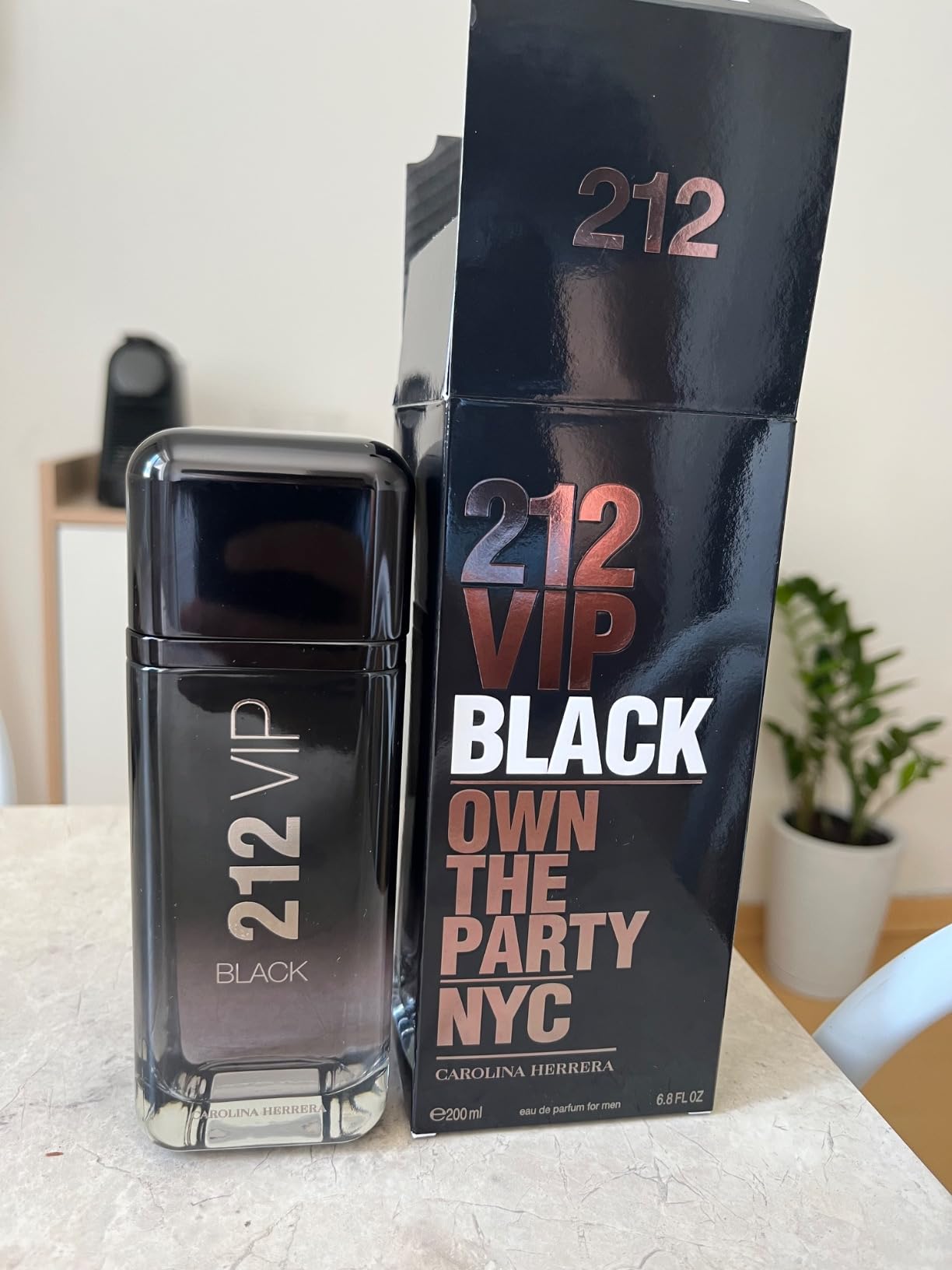 03 - 4 Perfumes + Perfumero de regalo