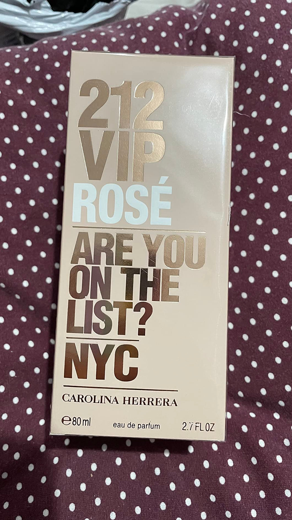 12 - 3 Perfumes + Perfumero de regalo