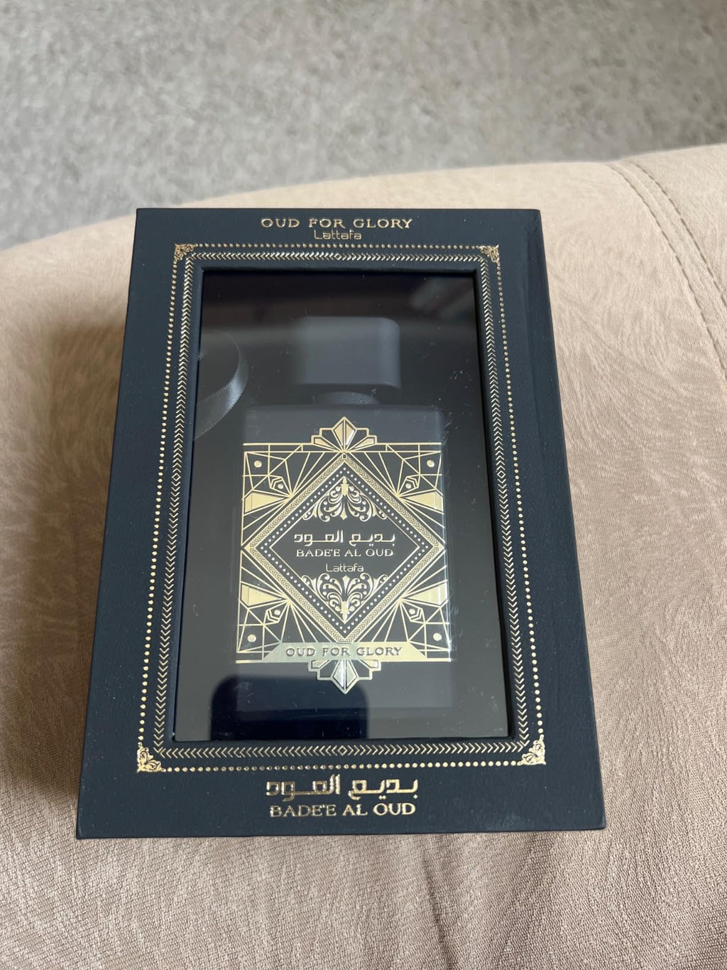 01 - 3 Perfumes + Perfumero de regalo