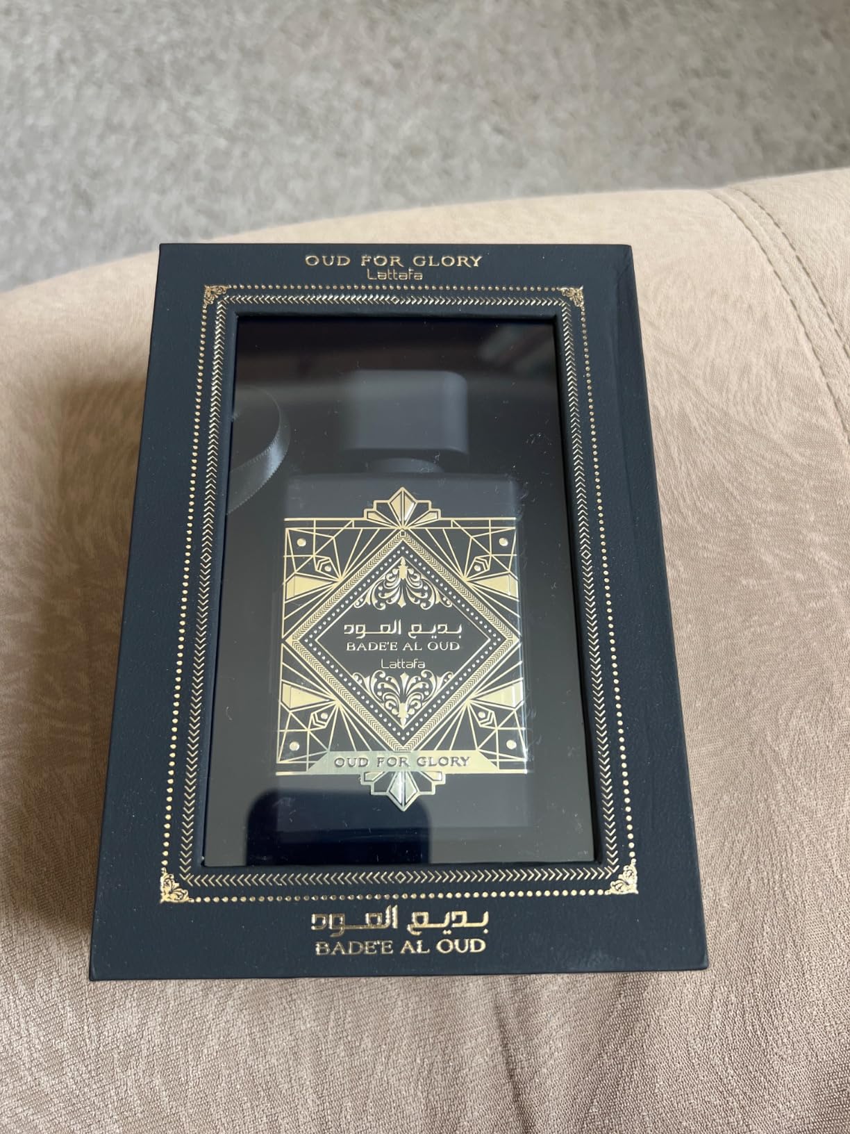 01 - 3 Perfumes + Perfumero de regalo