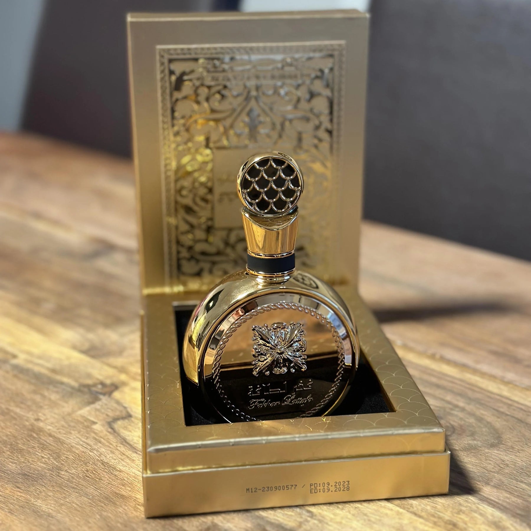 LATAFFA FAKHAR GOLD