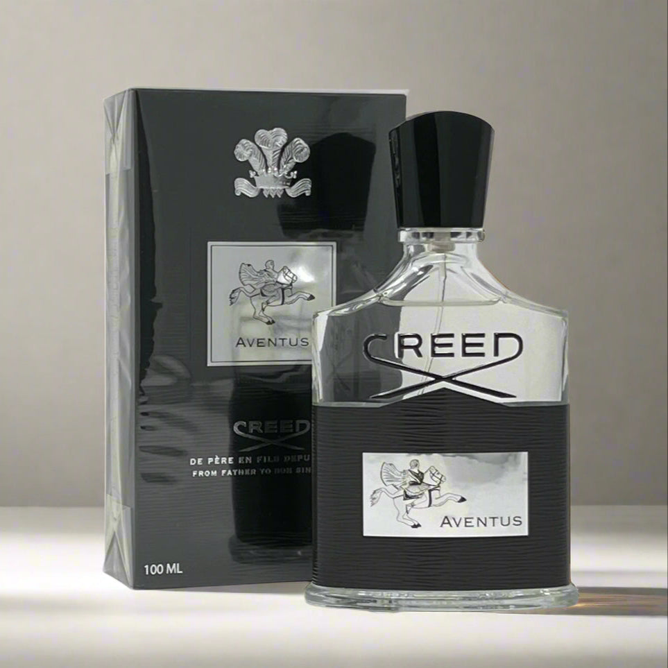 25 - 3 Perfumes + Perfumero de regalo