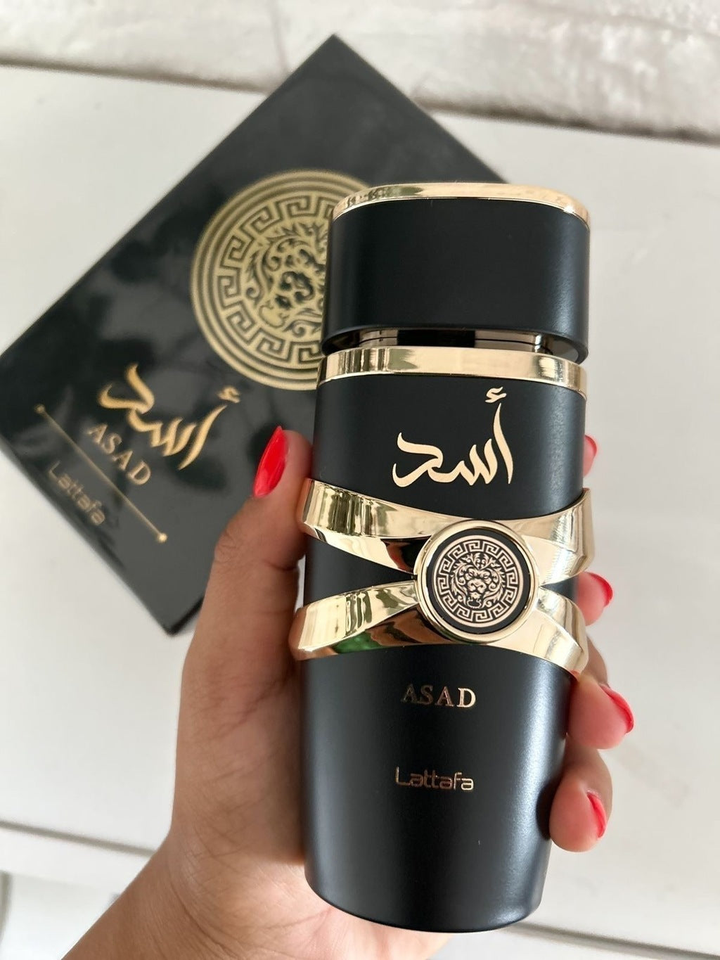 21 - 5 Perfumes + Perfumero de regalo (Asad - Club - Khamrah - Oud for glory - Ombre)