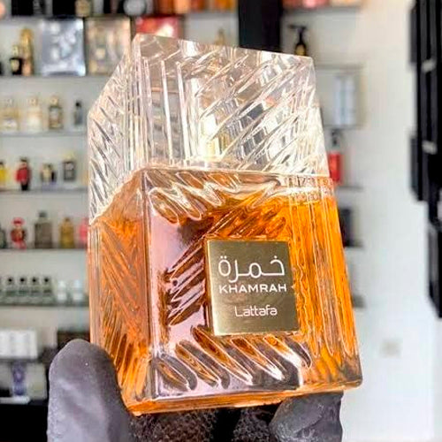 09 - 4 Perfumes + Perfumero de regalo